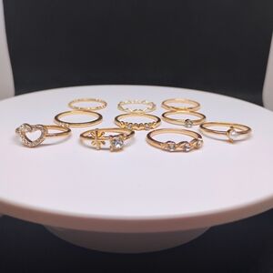 10 Size 7 Gold Stackable Women’s Ring Set with Crystal Accents